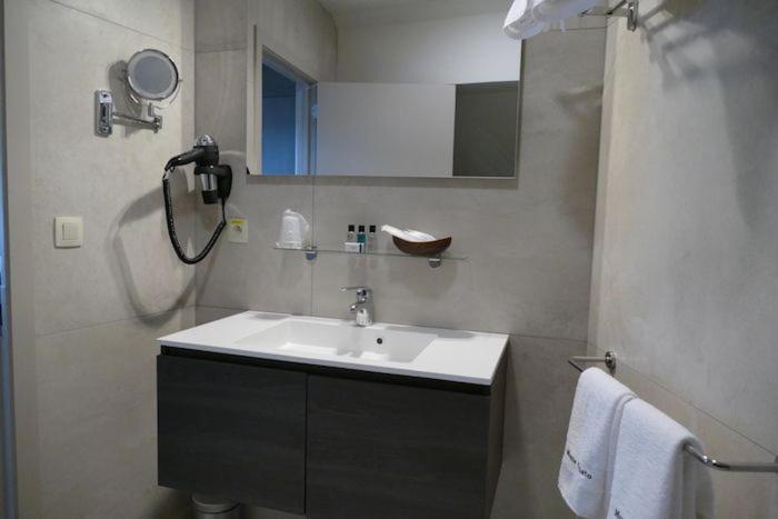 Hotel Monte Cristo Hoeselt 외부 사진
